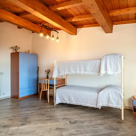 La Vecchia Scuola *