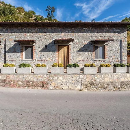 La Vecchia Scuola Villa Collemandina
