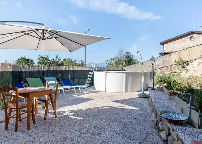 La Vecchia Scuola * Villa Collemandina